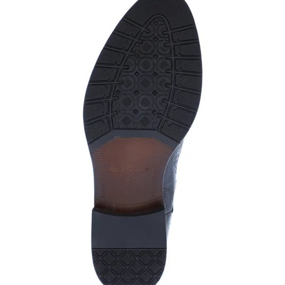 Robert Graham Big Bang Skull Embossed Chelsea Leather Boot in Black